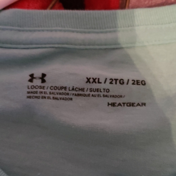 Under Armour Fish T-Shirt - Picture 5 of 6